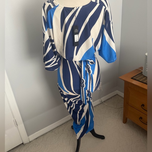 Fashion Nova Blue & White Two-Piece Printed Skirt Set - Picture 11 of 12